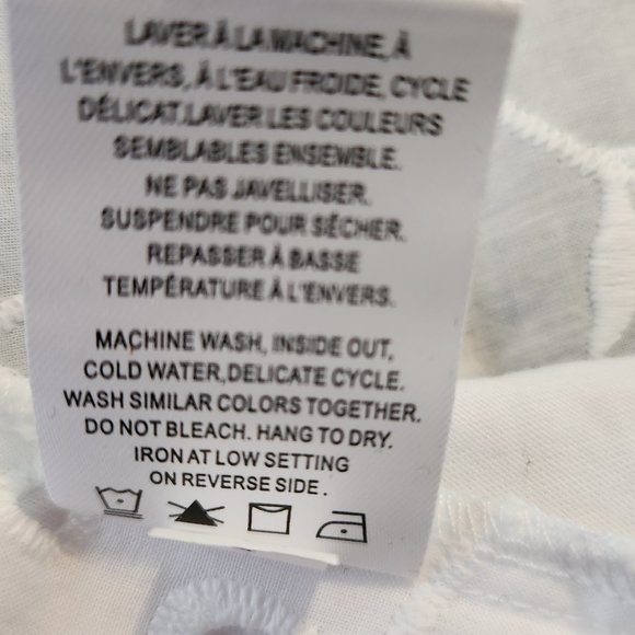 Reitmans White Sleeveless Top, Size 3X, NWT - Picture 5 of 5